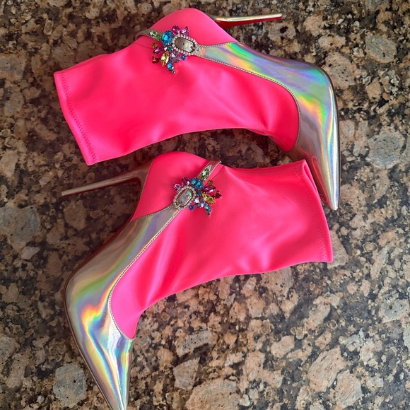 Christian Louboutin Pink Jessie Joli Crystal Embellished Bootie Shoe - Picture 4 of 9